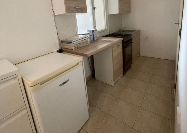 Väčšia izba na Mostnej v BA II