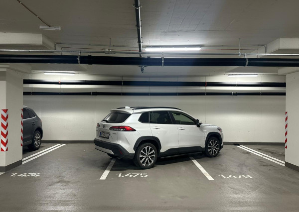 Parking v SKY PARK TOWER