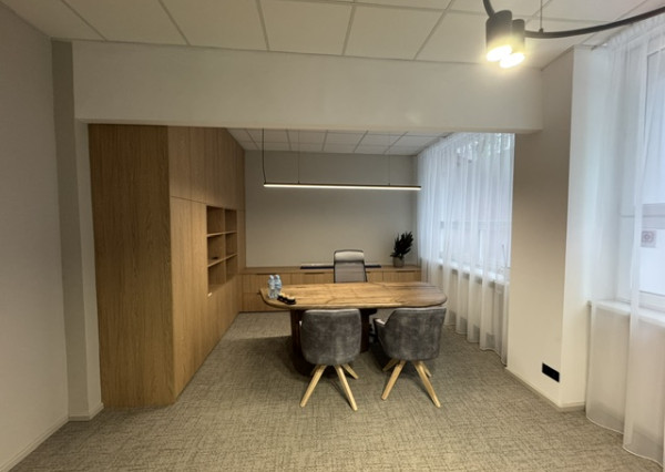 Kancelária v Ružinove