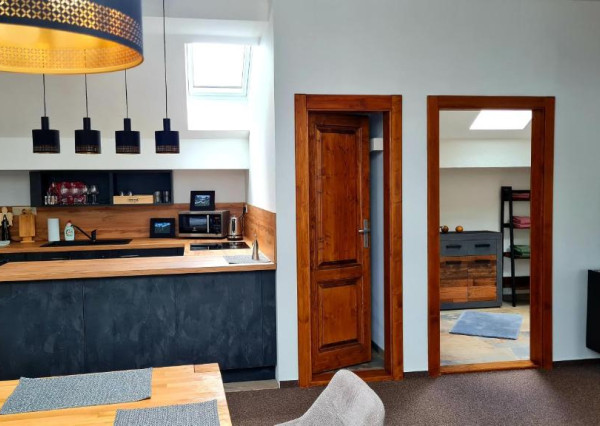 Priestranný apartmán v Dolnom Smokovci - Vysoké Tatry