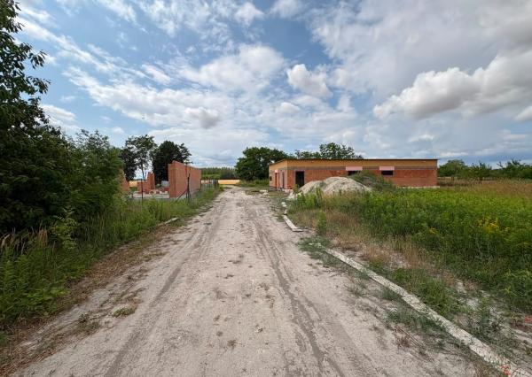 Lehnice SP 655 m2 už so základovou doskou