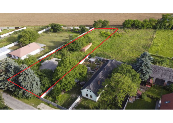 Lehnice SP 655 m2 už so základovou doskou
