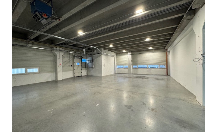 Sklad 150 m2 na Starej Vajnorskej - fotografia 2