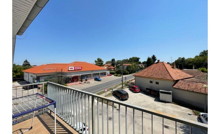 Obec Vrakúň 2-izb. byt - fotografia 11