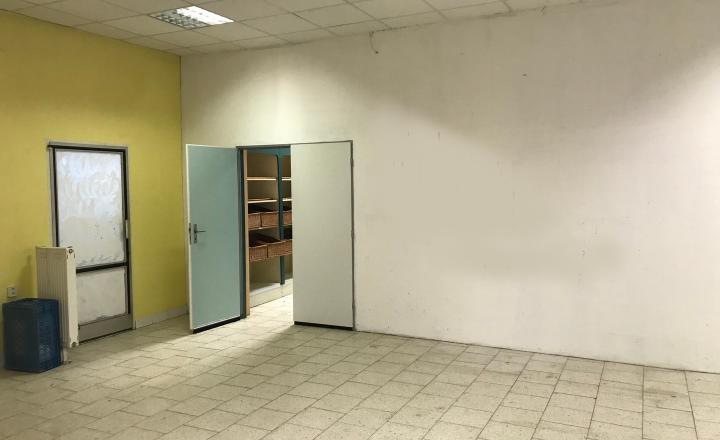 Obchodno-skladový priestor Vištuk - fotografia 9