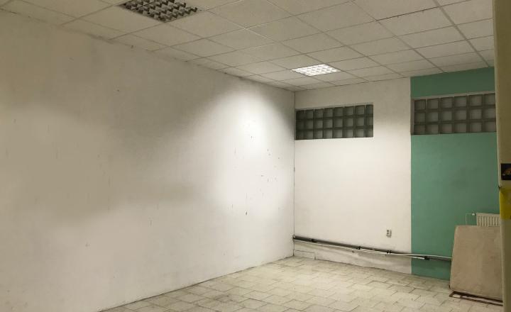 Obchodno-skladový priestor Vištuk - fotografia 10