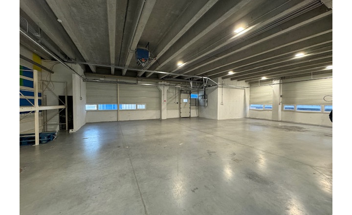 Sklady od 50 m2 na Starej Vajnorskej - fotografia 1