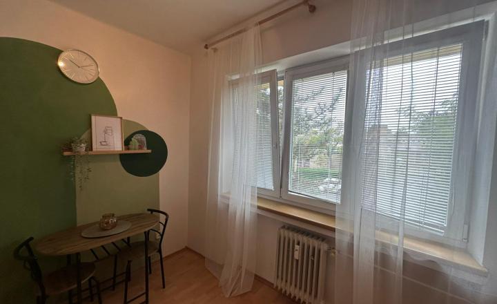 1-izb. byt na Slovinskej ul. na Trnávke - fotografia 1