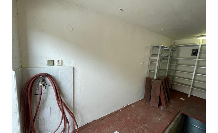 Prenájom murovanej garáže na Kašmírskej ul. - fotografia 2