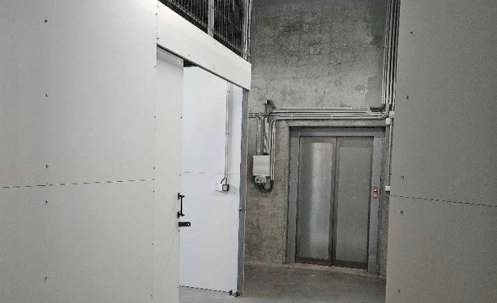 89 m2, 27 m2, 50 m2 sklad na St. Vajnorskej - fotografia 2