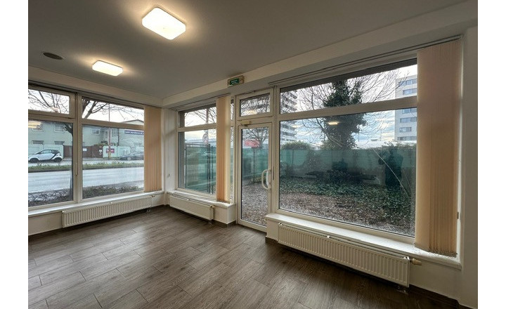 Nebytové priestory na Kazanskej 114 m2 s predzáhradkou - fotografia 12