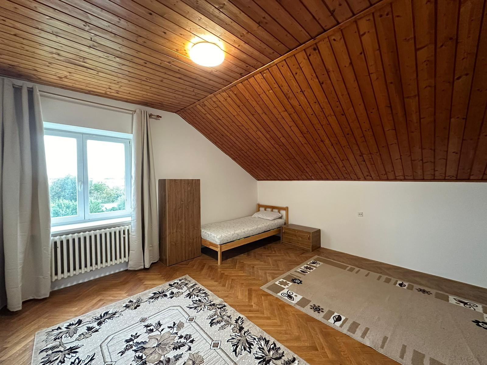 Izba iba  pre muža na prenájom Vrakuňa