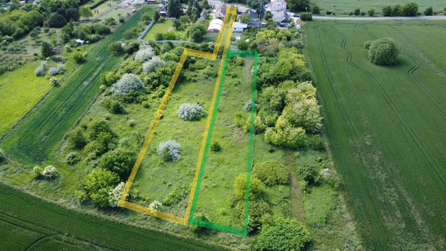 Investičný stavebný pozemok Mliečany