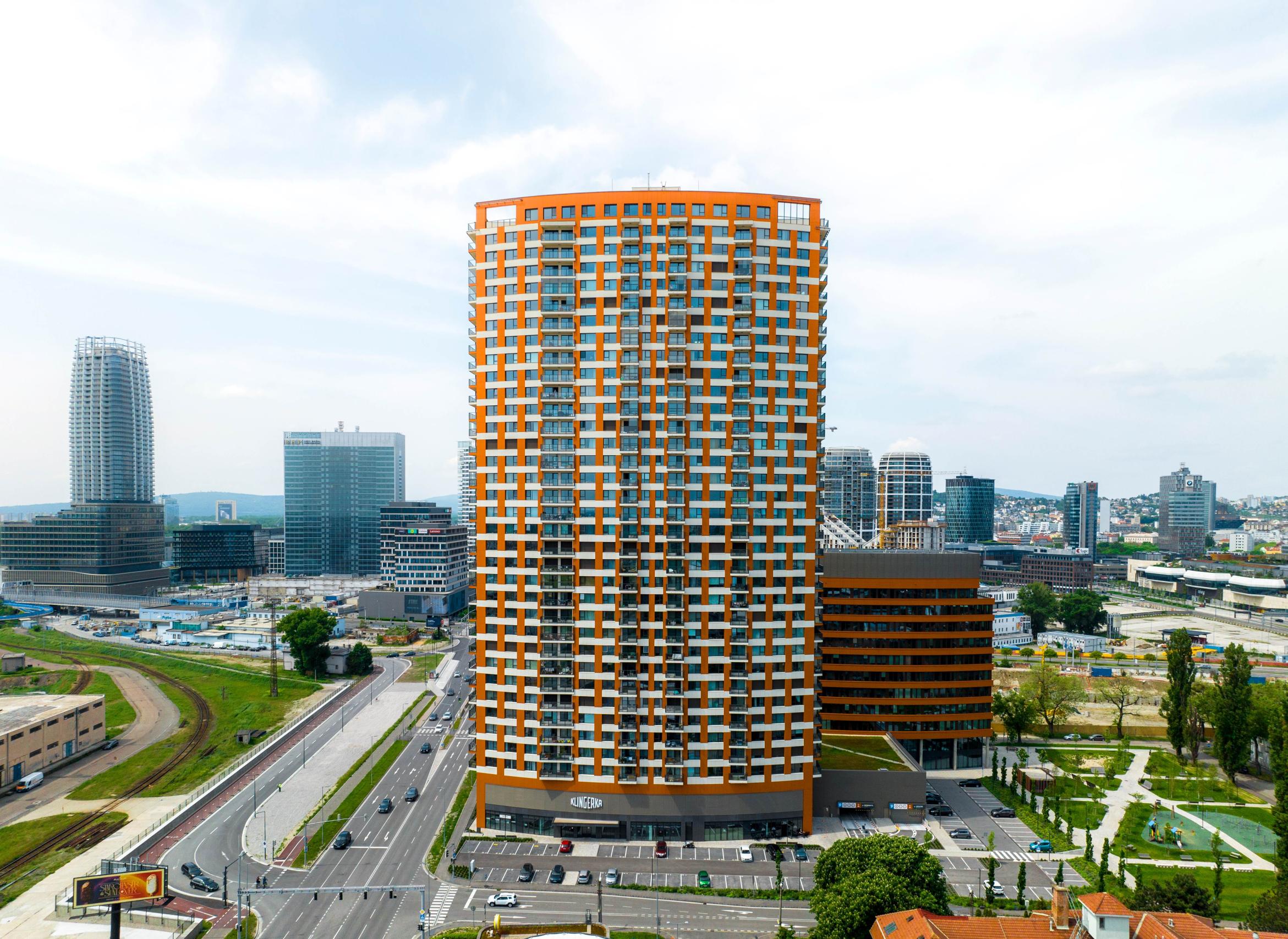 2x Parking v Klingerke