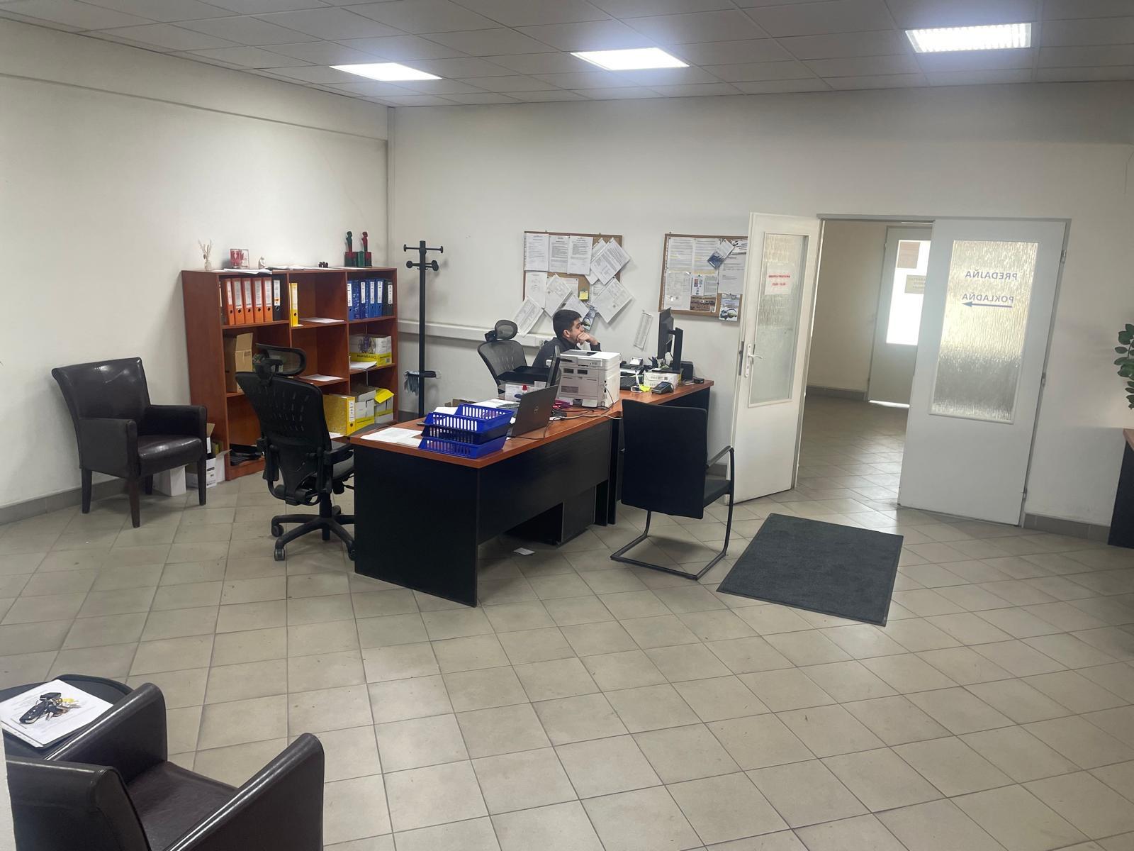 Kancelárie v Trnave