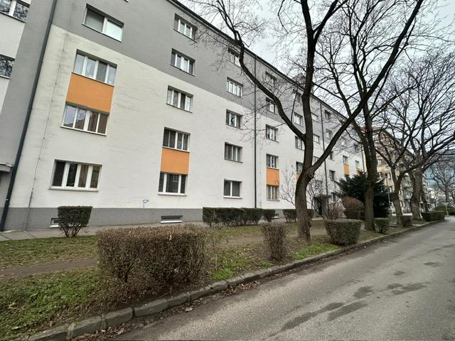 Kalinčiakova ul. 35 m2