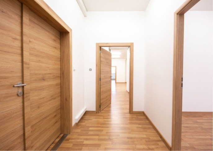 Predaj kancelárií, skladov, showroom na Vajnorskej ul.